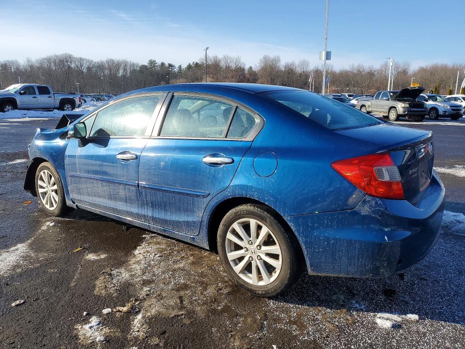 Photo 2 from auction – 2012 HONDA CIVIC with VIN 19XFB2F86CE334526