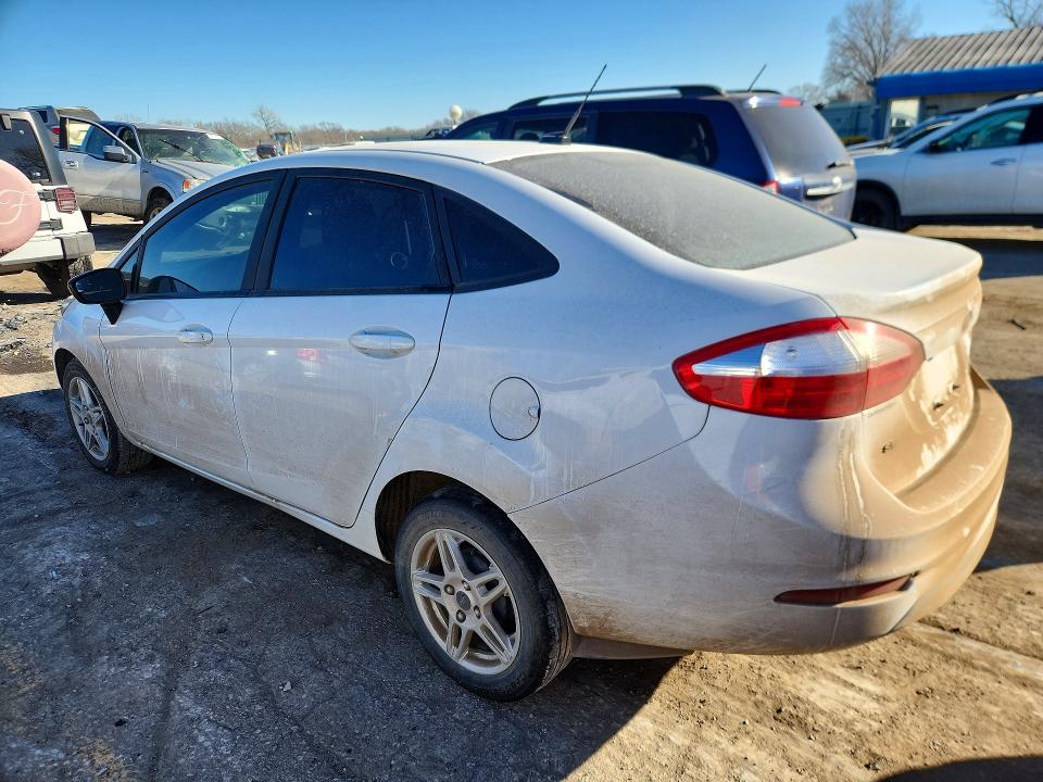 Photo 2 from auction – 2019 FORD FIESTA with VIN 3FADP4BJ4KM151701