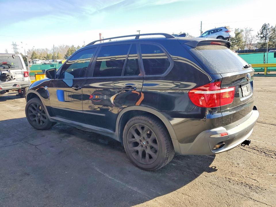 Photo 2 from auction – 2007 BMW X5 with VIN 4USFE435X7LY75826