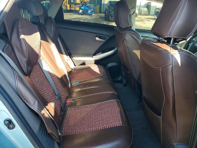 Photo 10 from auction – 2015 TOYOTA PRIUS with VIN JTDKN3DU6F1978692