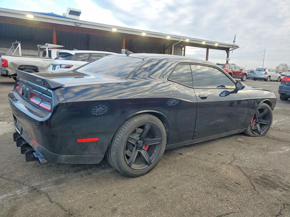 Photo 3 from auction – 2018 DODGE CHALLENGER with VIN 2C3CDZC96JH195829