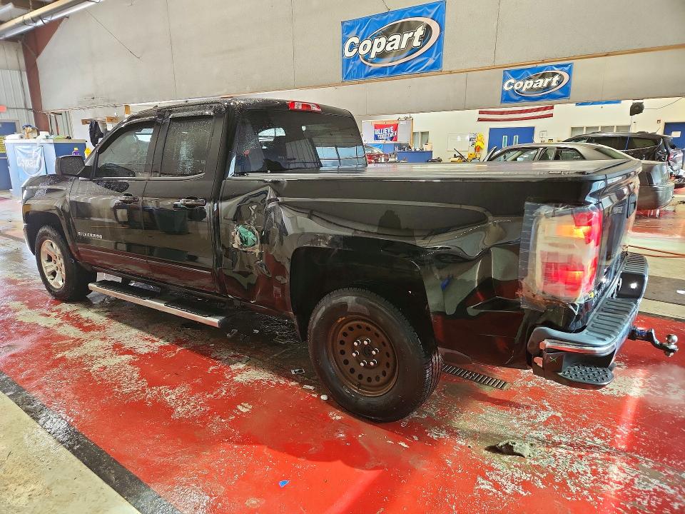 Photo 2 from auction – 2017 CHEVROLET SILVERADO with VIN 1GCVKREC8HZ126427