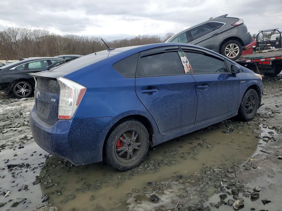Photo 3 from auction – 2010 TOYOTA PRIUS with VIN JTDKN3DU7A0015945