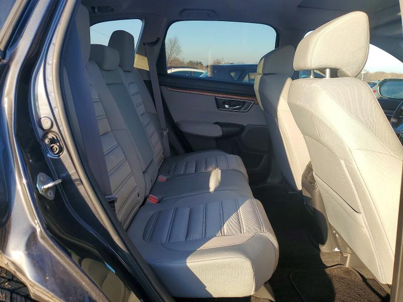 Photo 11 from auction – 2019 HONDA CR-V with VIN 2HKRW2H56KH609083