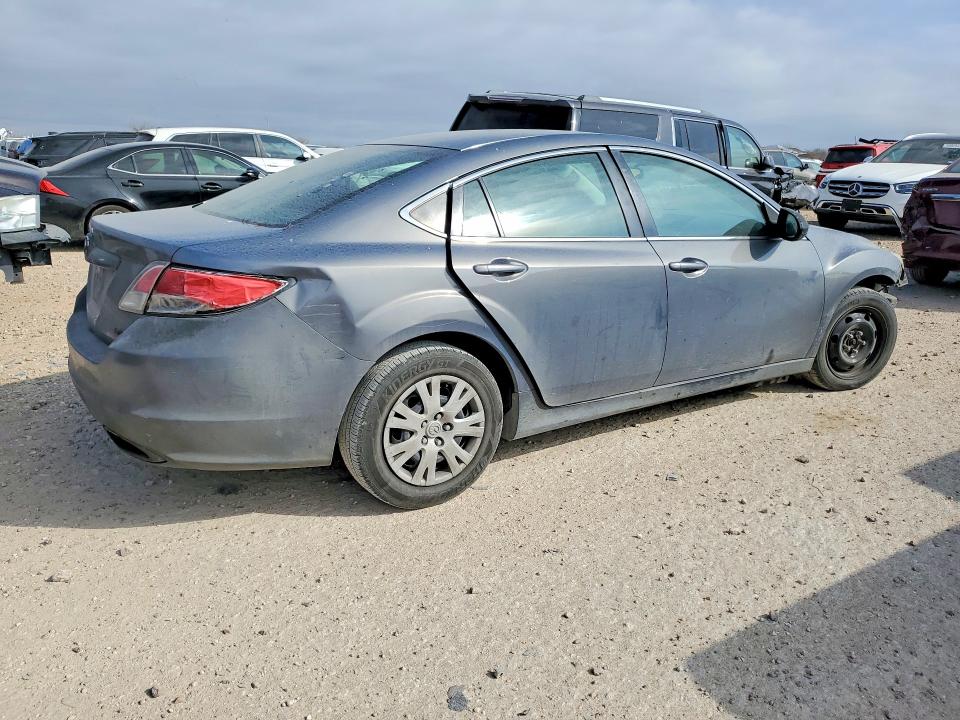 Photo 3 from auction – 2009 MAZDA 6 with VIN 1YVHP81B195M52143