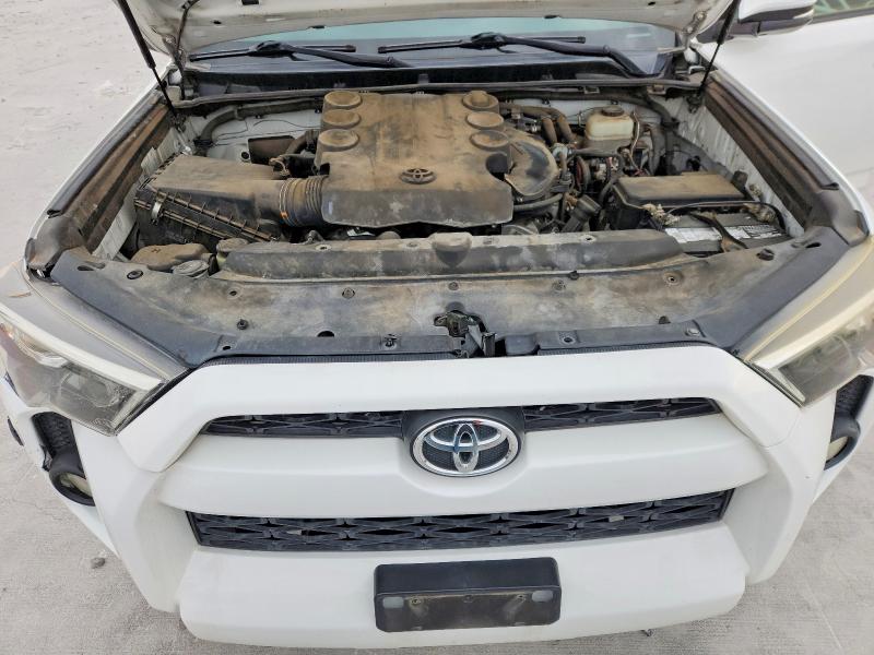 Photo 12 from auction – 2014 TOYOTA 4RUNNER with VIN JTEZU5JR7E5069201