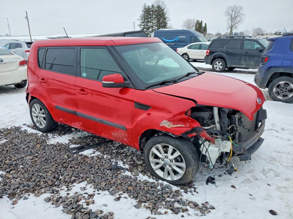 Photo 4 from auction – 2012 KIA SOUL with VIN KNDJT2A60C7404163