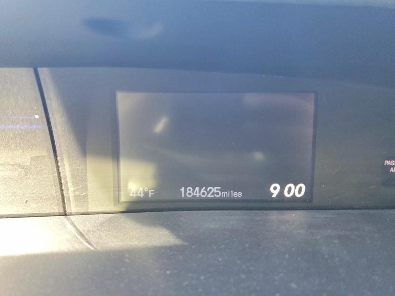 Photo 9 from auction – 2014 HONDA CIVIC with VIN 19XFB2F58EE230600