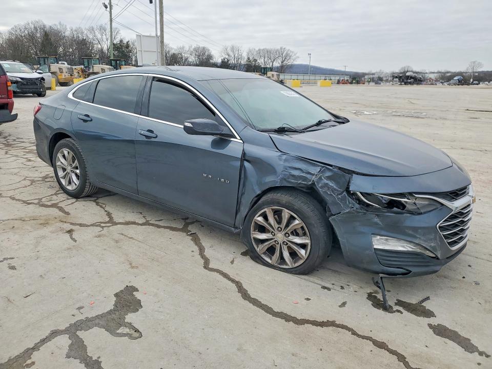Photo 4 from auction – 2019 CHEVROLET MALIBU LT with VIN 1G1ZD5ST6KF121124