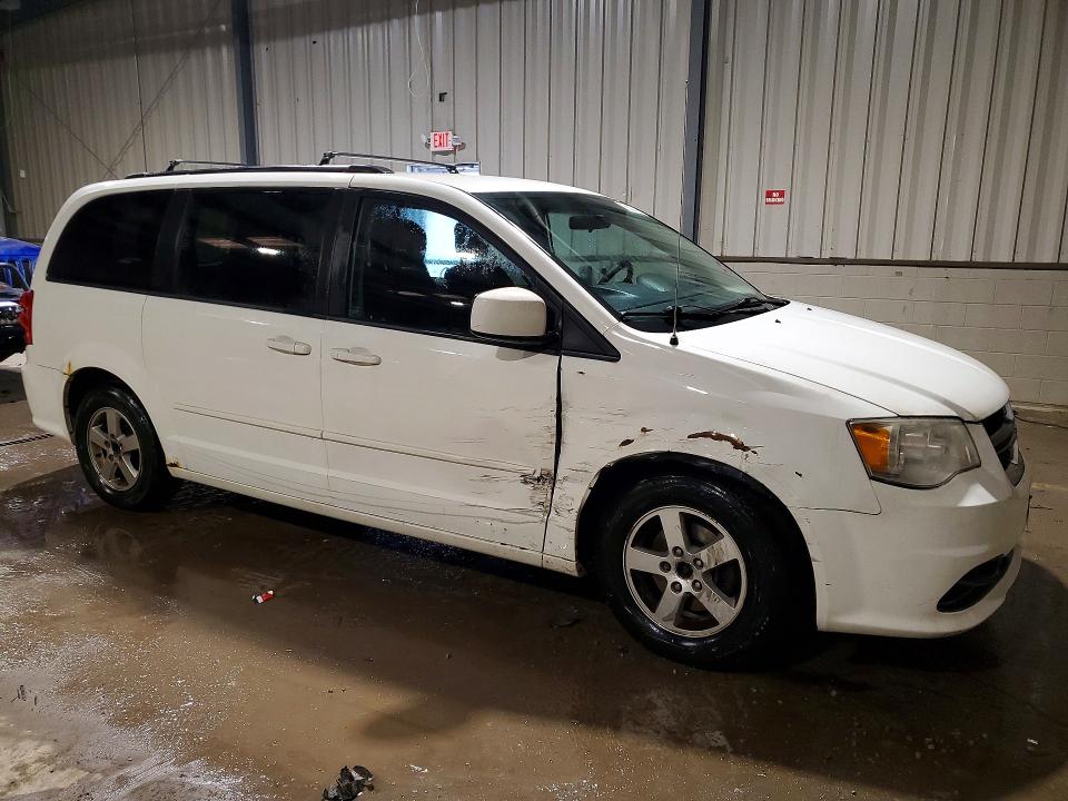 Photo 4 from auction – 2012 DODGE GRAND CARAVAN with VIN 2C4RDGCG5CR406069