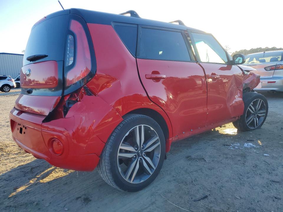 Photo 3 from auction – 2019 KIA SOUL with VIN KNDJP3A54K7679177
