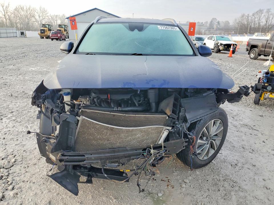Photo 5 from auction – 2019 HYUNDAI SANTA FE with VIN 5NMS33AD5KH038457