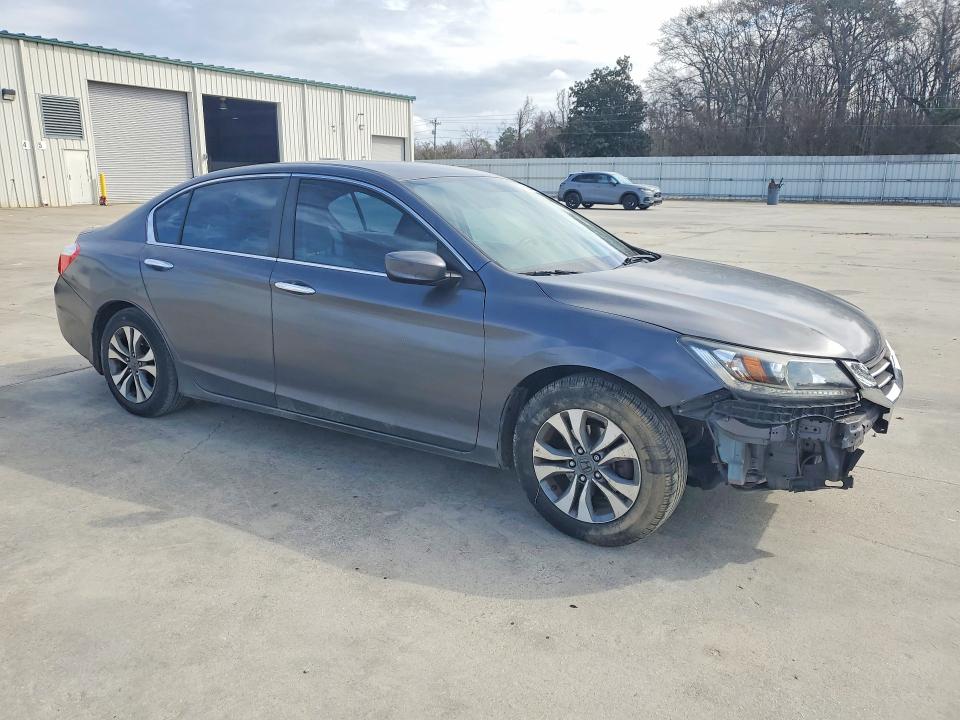 Photo 4 from auction – 2014 HONDA ACCORD with VIN 1HGCR2F34EA202651