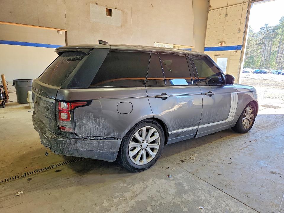 Photo 3 from auction – 2017 LAND ROVER RANGE ROVER with VIN SALGS2FV6HA340128