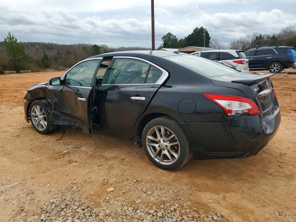 Photo 2 from auction – 2011 NISSAN MAXIMA with VIN 1N4AA5AP1BC862905