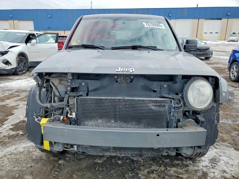 Photo 5 from auction – 2012 JEEP PATRIOT SP with VIN 1C4NJRBB2CD593959