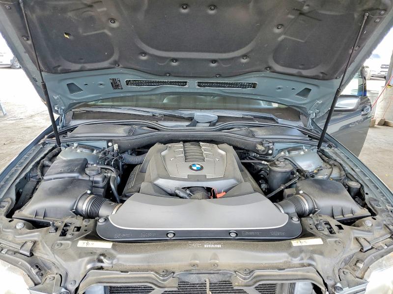 Photo 11 from auction – 2008 BMW 750 with VIN WBAHN83548DT81248