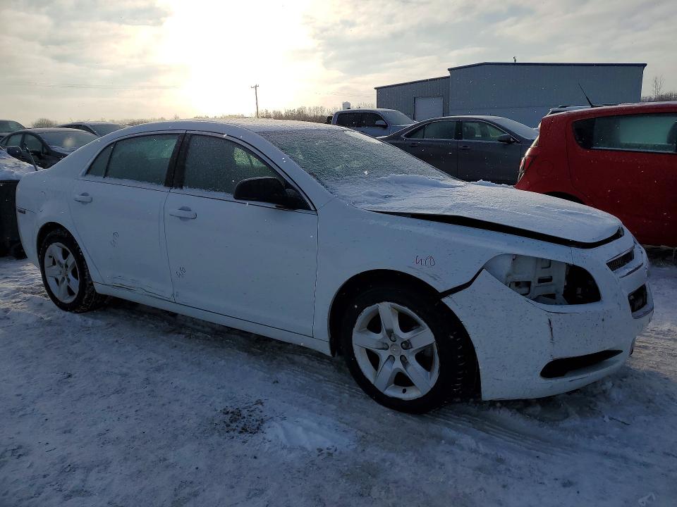 Photo 4 from auction – 2012 CHEVROLET MALIBU with VIN 1G1ZB5E03CF167261
