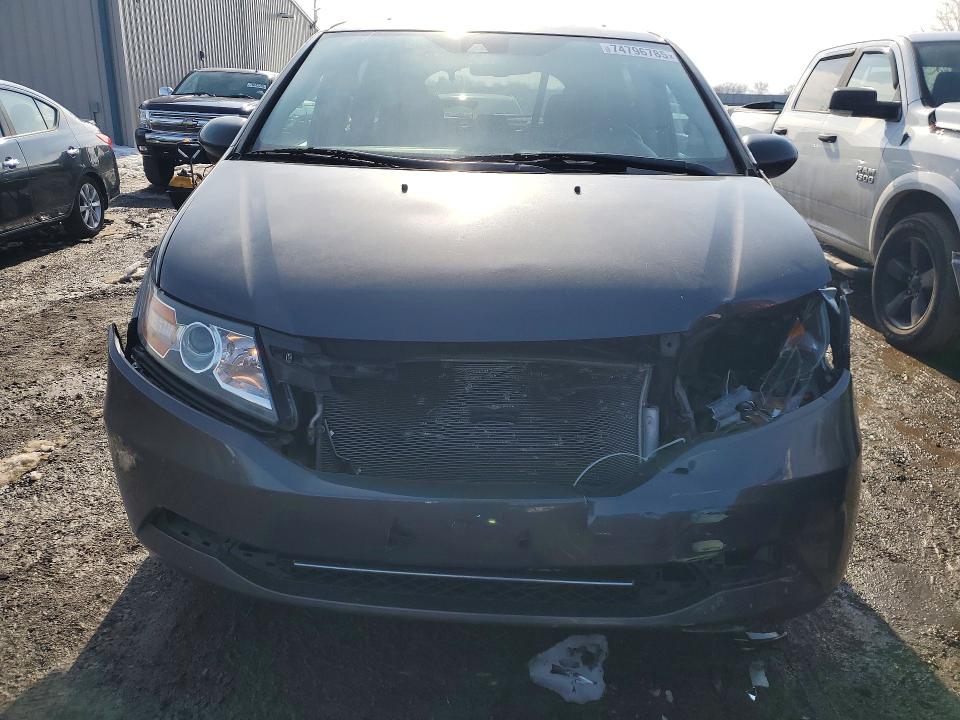 Photo 5 from auction – 2015 HONDA ODYSSEY with VIN 5FNRL5H62FB118565