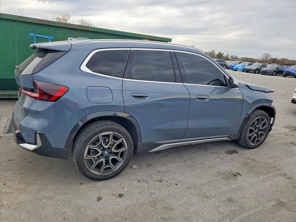 Photo 3 from auction – 2023 BMW X1 with VIN WBX73EF02P5X77502