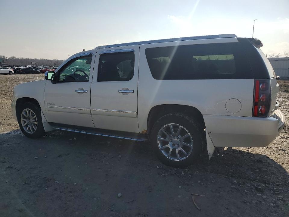 Photo 2 from auction – 2013 GMC YUKON XL with VIN 1GKS2MEF7DR203349