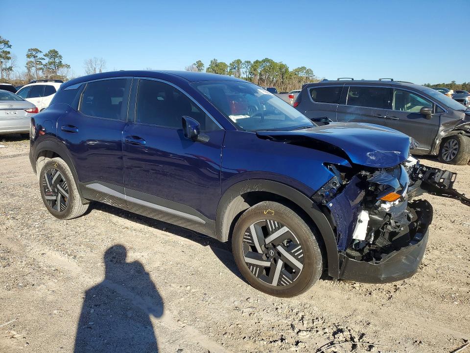 Photo 4 from auction – 2025 NISSAN KICKS with VIN 3N8AP6CA8SL432708