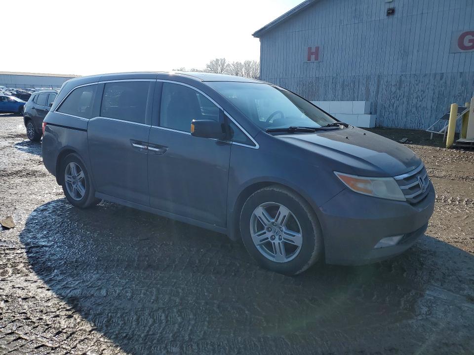 Photo 4 from auction – 2011 HONDA ODYSSEY with VIN 5FNRL5H90BB049153