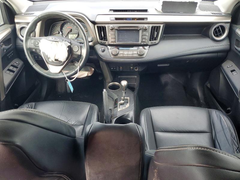 Photo 8 from auction – 2015 TOYOTA RAV4 with VIN 2T3YFREV2FW145958