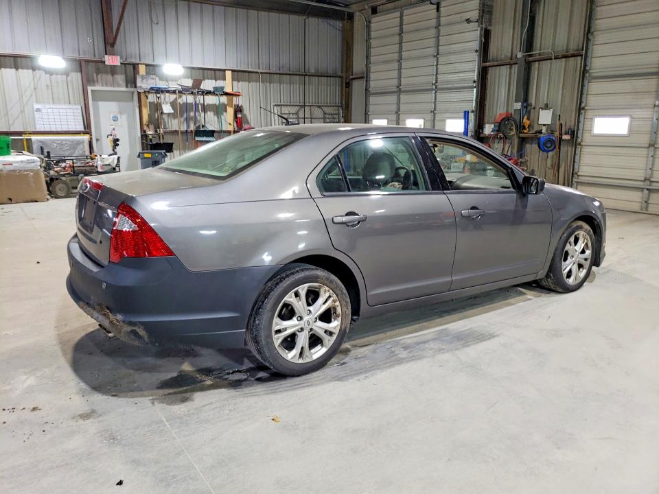 Photo 3 from auction – 2012 FORD FUSION with VIN 3FAHP0HAXCR312624