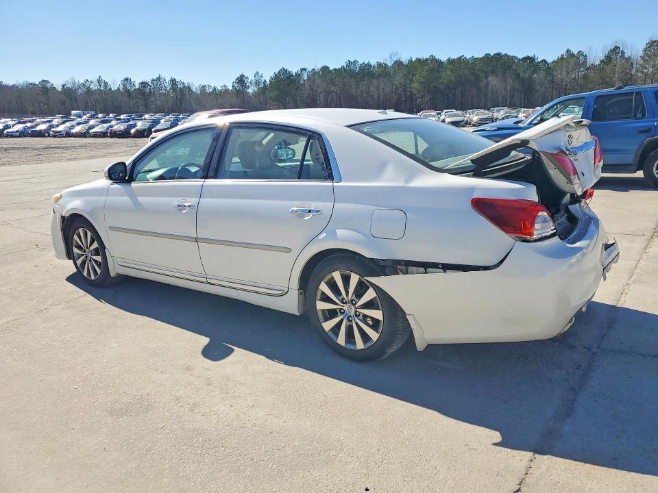 Photo 2 from auction – 2011 TOYOTA AVALON with VIN 4T1BK3DB3BU379311