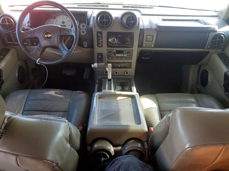 Фото 8 с аукциона – 2004 HUMMER H2 с VIN 5GRGN23U64H115587