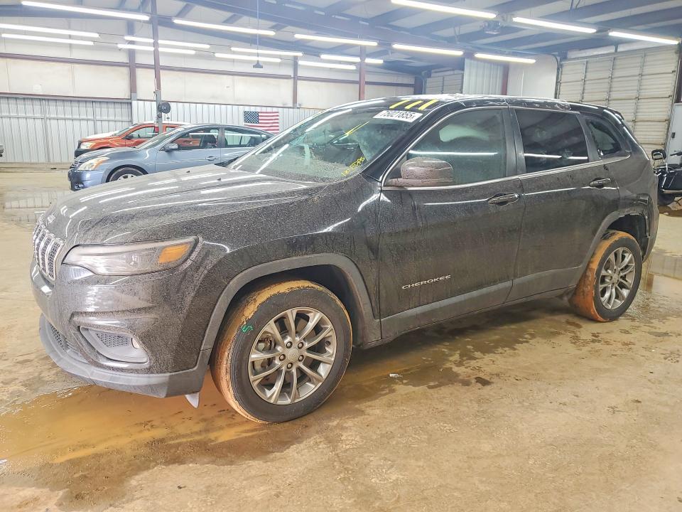 JEEP CHEROKEE 2019 with VIN 1C4PJLLX6KD110892 - Photo from auction