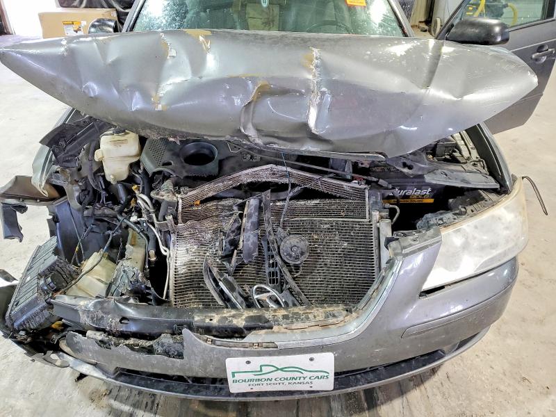 Photo 11 from auction – 2009 HYUNDAI SONATA with VIN 5NPEU46F09H465181