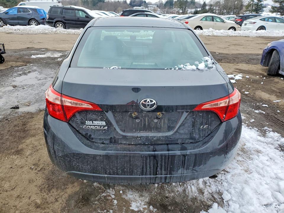 Photo 6 from auction – 2018 TOYOTA COROLLA with VIN 2T1BURHE6JC017121