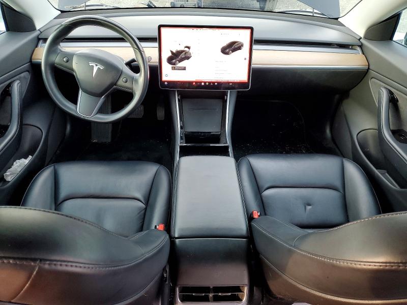 Photo 8 from auction – 2018 TESLA MODEL 3 with VIN 5YJ3E1EB5JF184580
