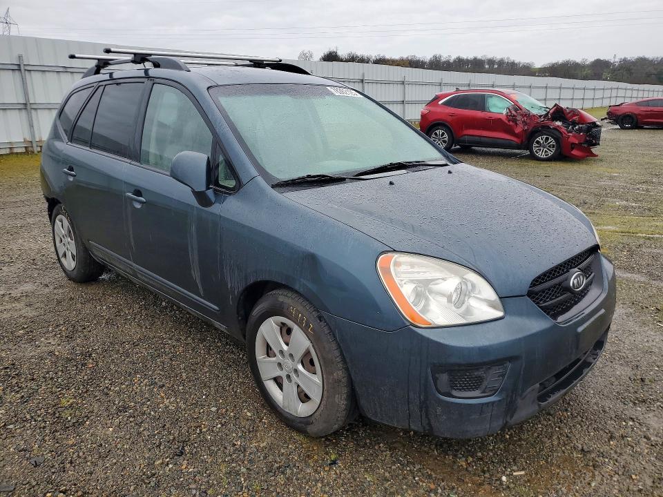 Photo 4 from auction – 2009 KIA RONDO with VIN KNAFG529997273597