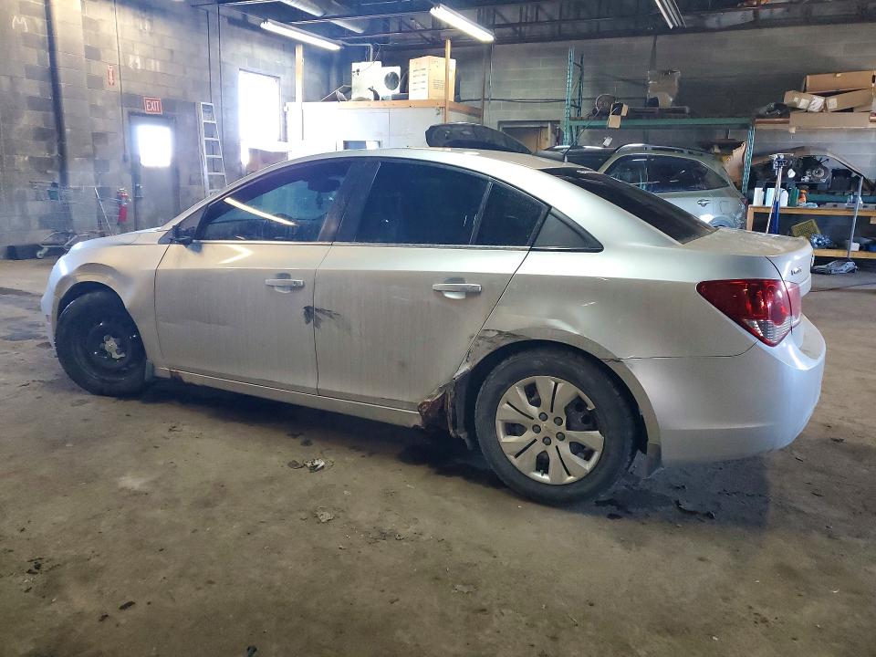 Photo 2 from auction – 2015 CHEVROLET CRUZE with VIN 1G1PC5SB7F7214607