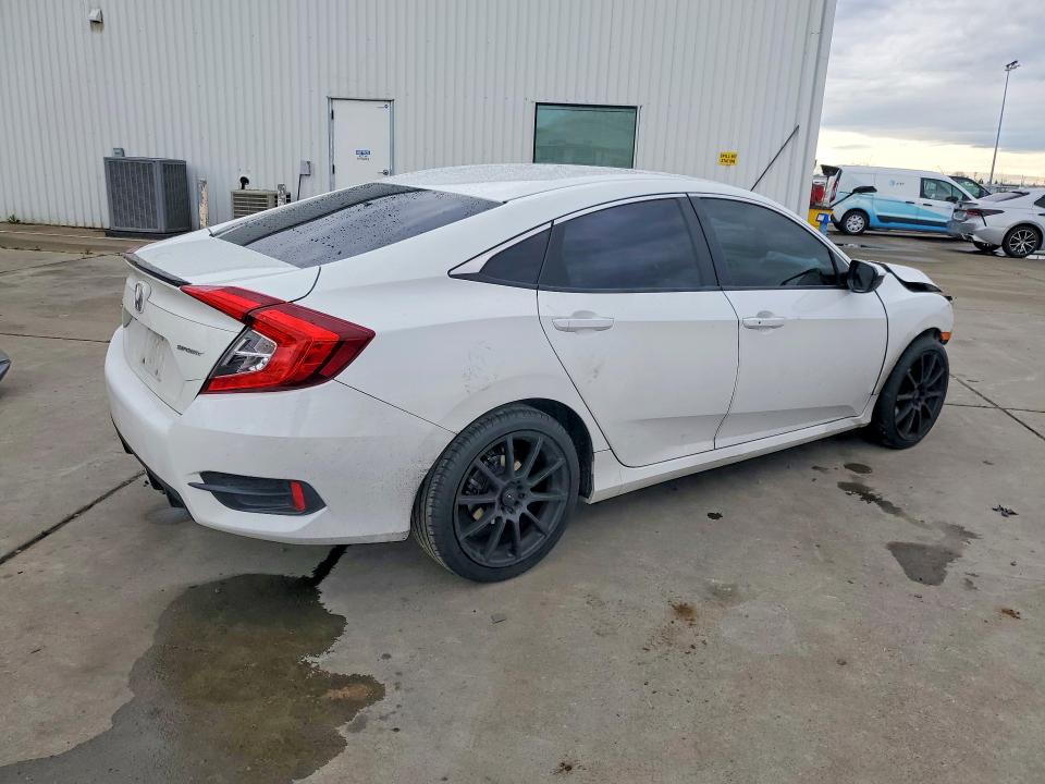 Photo 3 from auction – 2020 HONDA CIVIC with VIN 19XFC2F8XLE211728