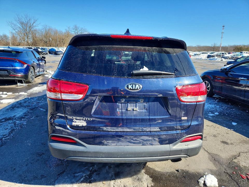 Photo 6 from auction – 2016 KIA SORENTO with VIN 5XYPG4A34GG135545