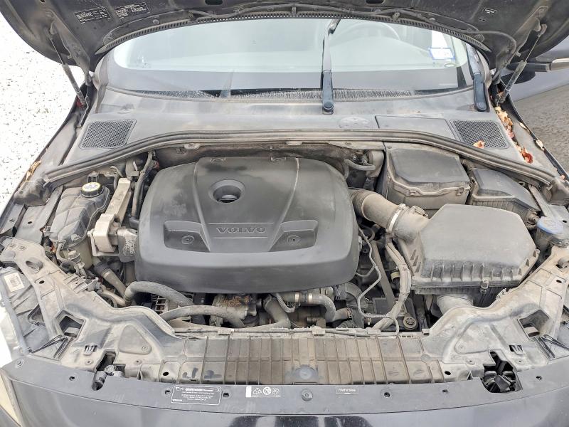 Photo 11 from auction – 2015 VOLVO S60 with VIN YV140MFK9F1369468
