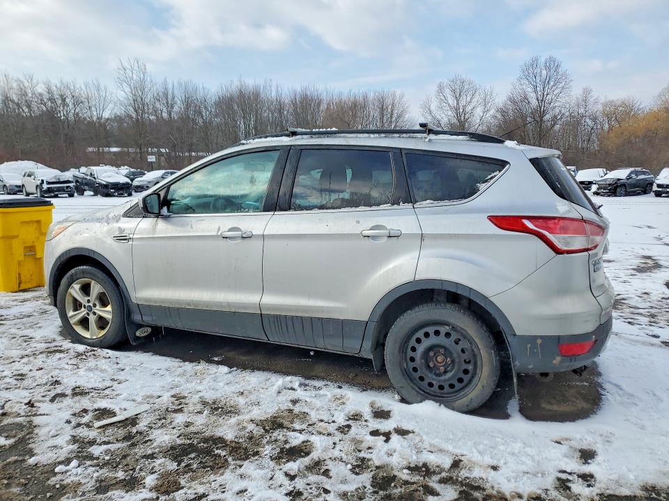 Photo 2 from auction – 2014 FORD ESCAPE with VIN 1FMCU9GX1EUD62195