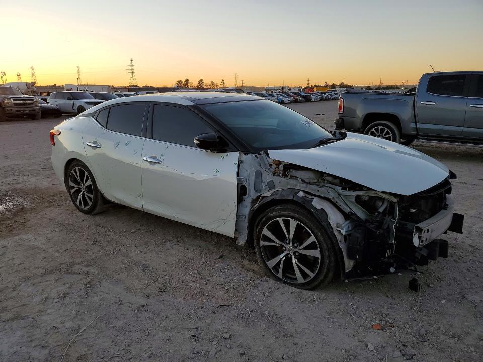 Photo 4 from auction – 2017 NISSAN MAXIMA 3.5 with VIN 1N4AA6AP9HC445949