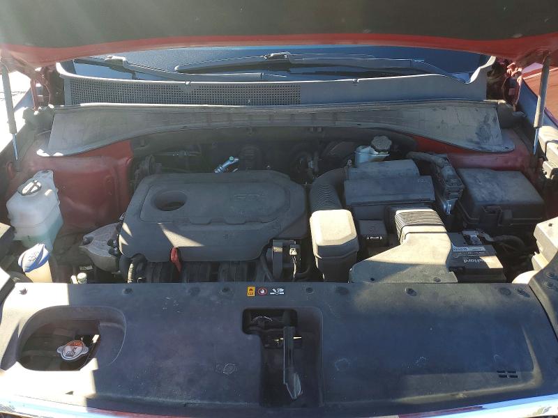 Photo 11 from auction – 2016 KIA SORENTO with VIN 5XYPG4A31GG085882