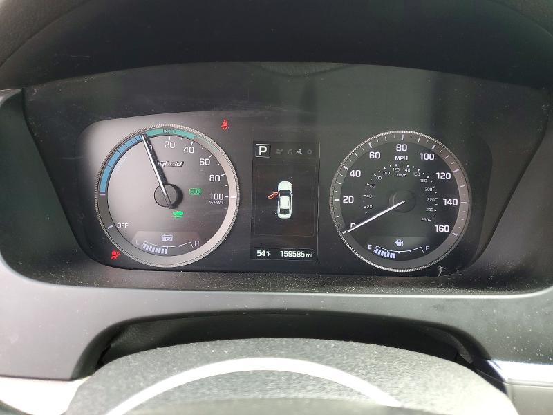 Photo 9 from auction – 2017 HYUNDAI SONATA with VIN KMHE24L12HA051092