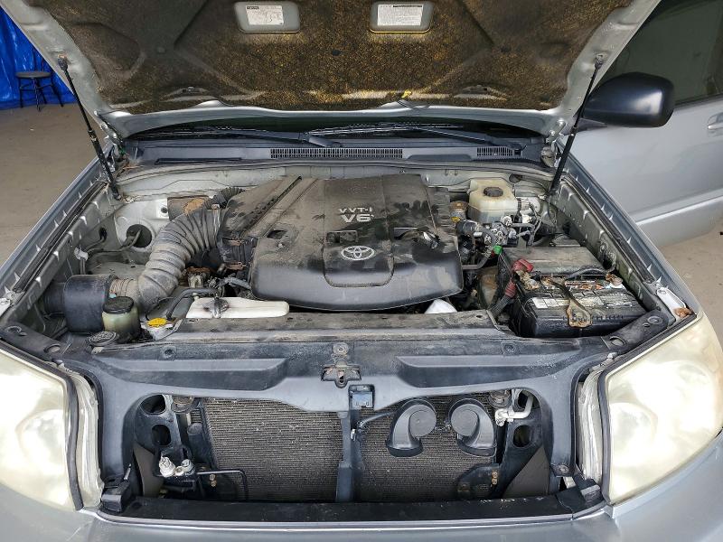 Photo 11 from auction – 2004 TOYOTA 4RUNNER SR with VIN JTEBU14R140038219
