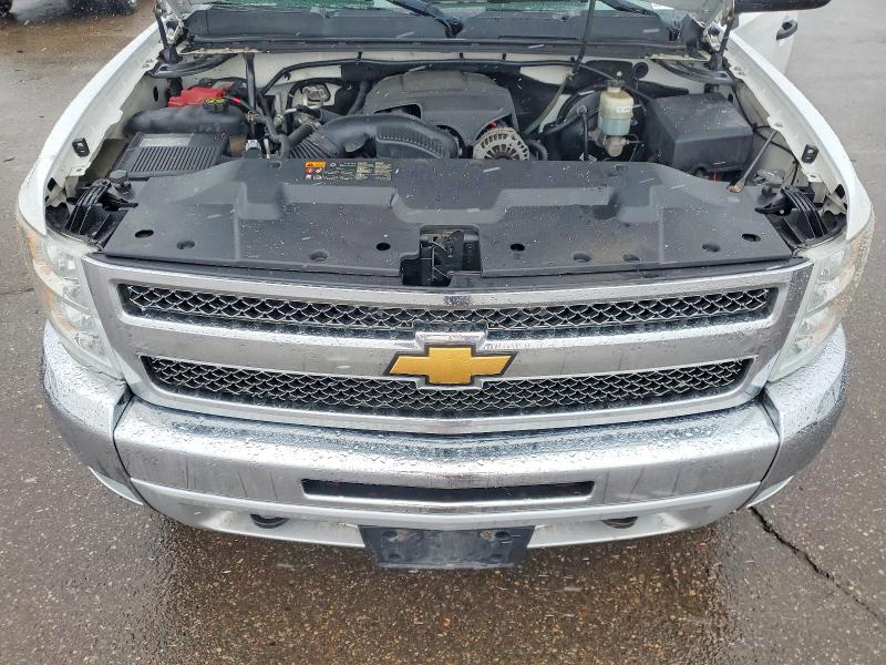 Photo 11 from auction – 2013 CHEVROLET SILVERADO with VIN 3GCPKSE77DG250587