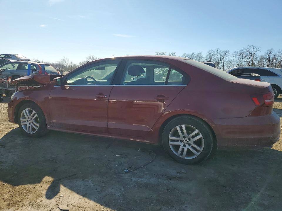 Photo 2 from auction – 2017 VOLKSWAGEN JETTA with VIN 3VW2B7AJ6HM330797