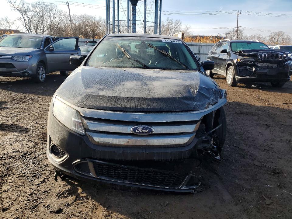 Photo 5 from auction – 2011 FORD FUSION with VIN 3FAHP0KC3BR113178