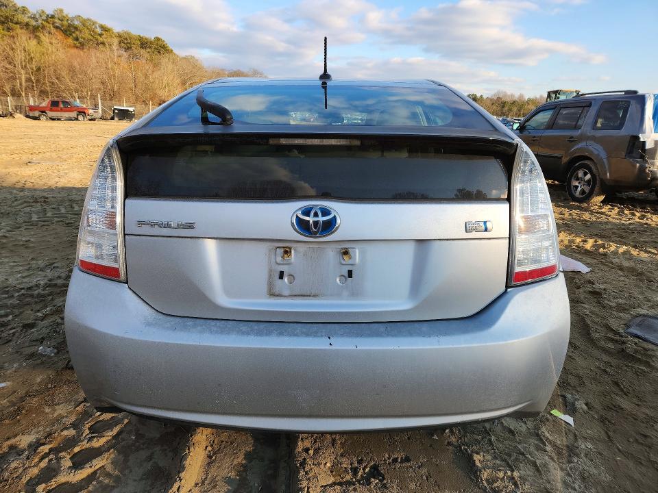 Photo 6 from auction – 2011 TOYOTA PRIUS with VIN JTDKN3DUXB5343011
