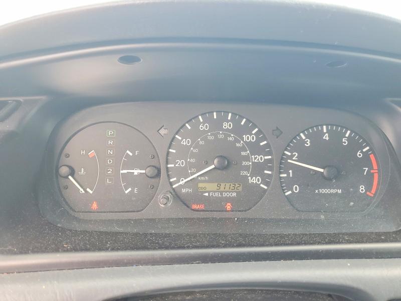 Photo 9 from auction – 2001 TOYOTA CAMRY LE with VIN 4T1BF22K91U964104